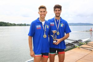 Scopri di più sull'articolo GAVIRATE: Assegnati a Gavirate i titoli italiani Assoluti e Under 19 di canottaggio